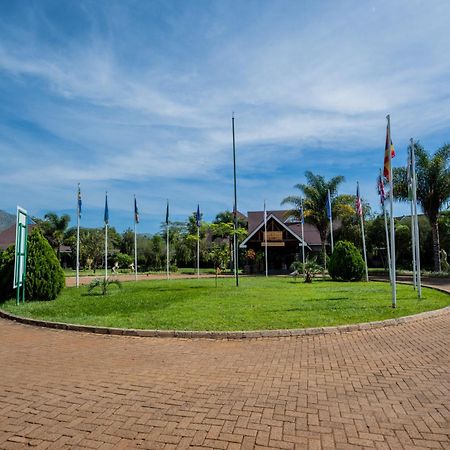 Ciala Resort Hotels In 키수무 외부 사진